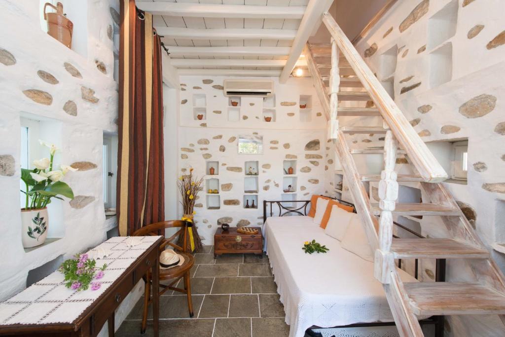 Apollonia House | Peristeronas house sifnos - Dove Cot sifnos