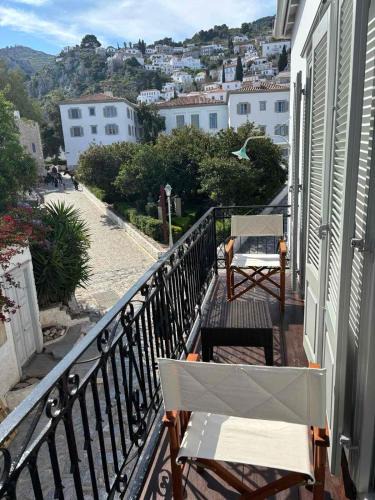 Hydra Apartment | PERIVOLAKIA VIEW
