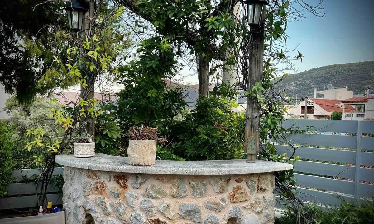 Porto Rafti House | Pool house