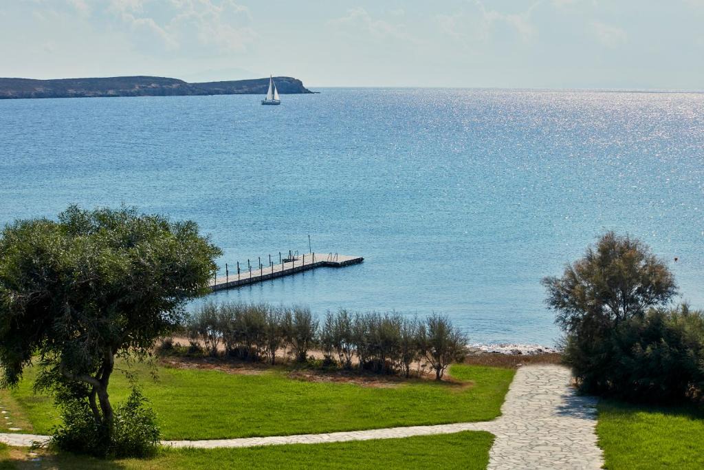 Chrissi Akti Hotel | Poseidon of Paros Hotel & Spa