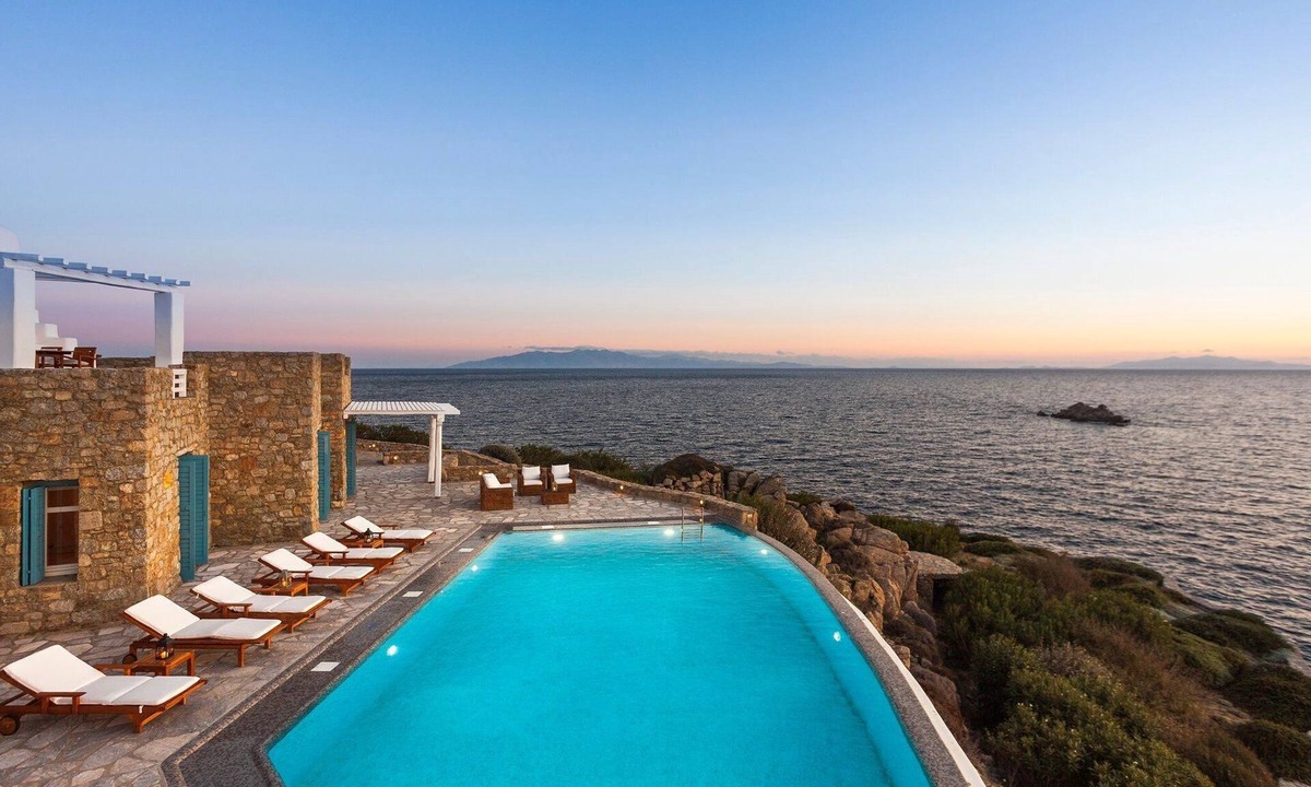 Paraga Villa | Presidential Mykonos Villa Psarrou Alpha | 5 Bedrooms | Stunning Sea Views