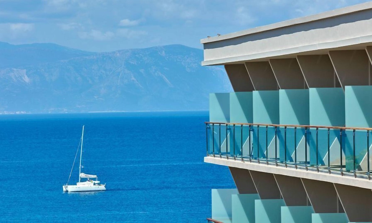 Agii Anargiri House | R 1192 Hotel Grace Junior Suite with Sea View
