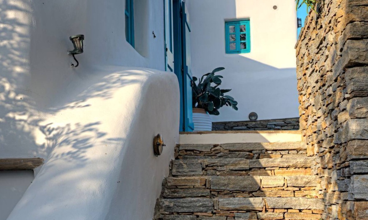 Vivlos Villa | R 1342 One Bedroom Villa with Sea View | Dafni | V2A
