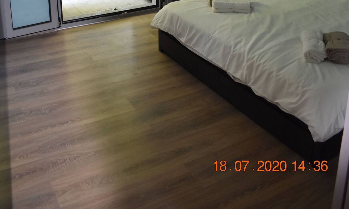 Raches House | Renovated traditional house in the center of the square!