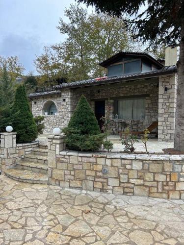 Kalavrita Apartment | River country