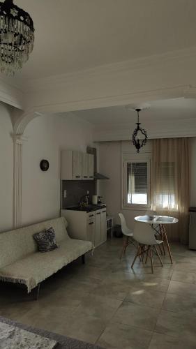 Amphipolis Apartment | Rodostagma 1