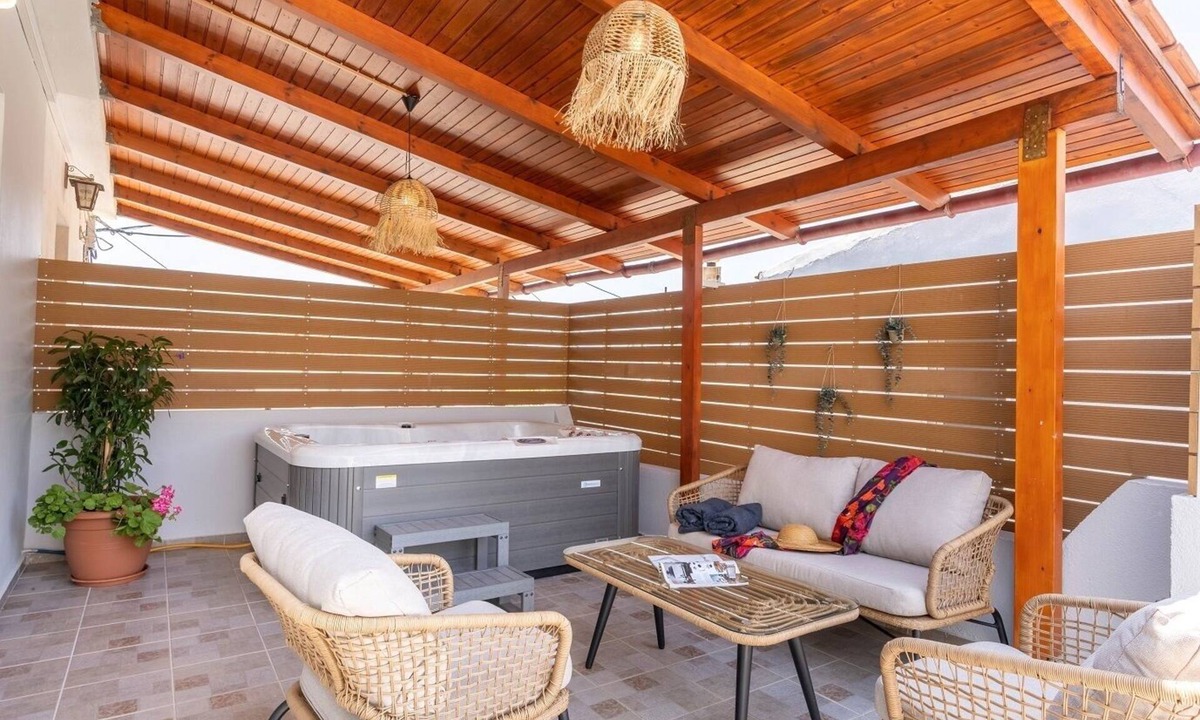 Lampini Villa | Romantic Villa