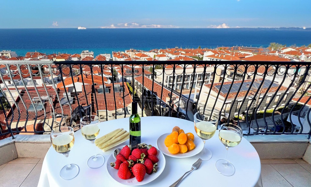 Polichrono Apartment | RONA VISTA SUITES amazing seaview 1