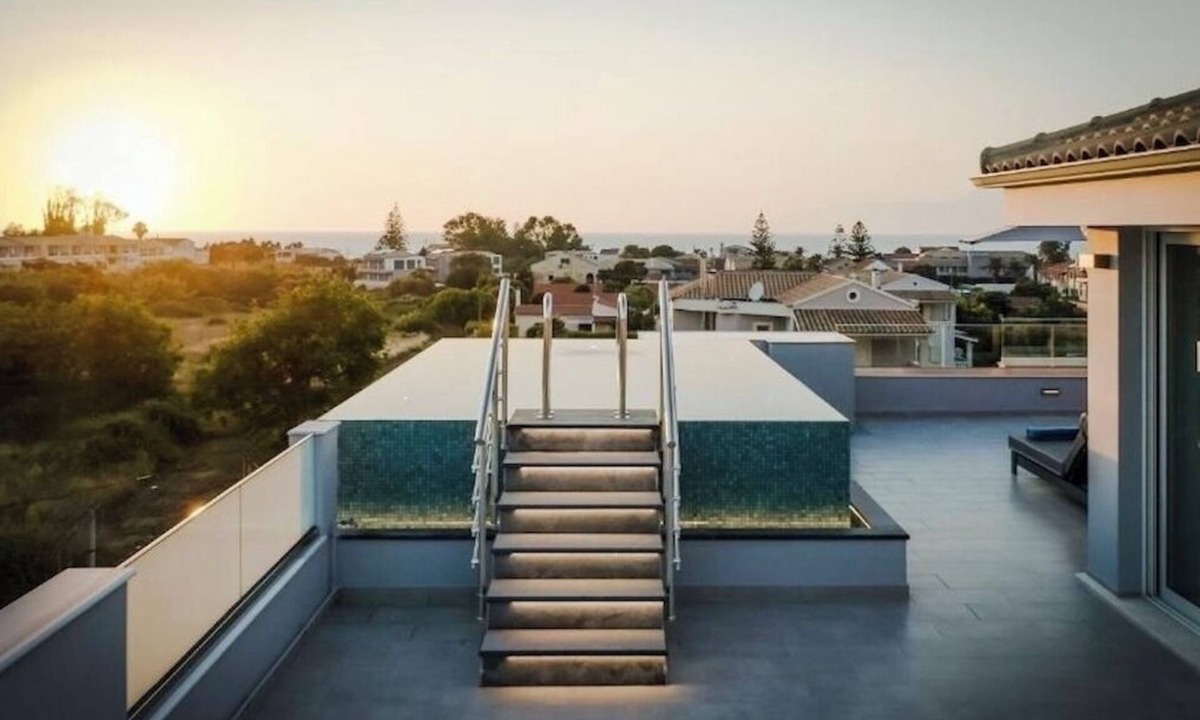 Acharavi Apartment | Rooftop Luxurious Suite with Sea Views and private pool, 600m from the beach