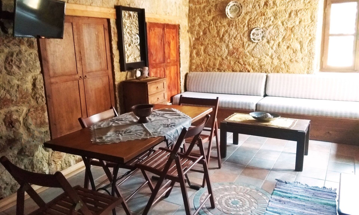 Halki House | rosalia apartment