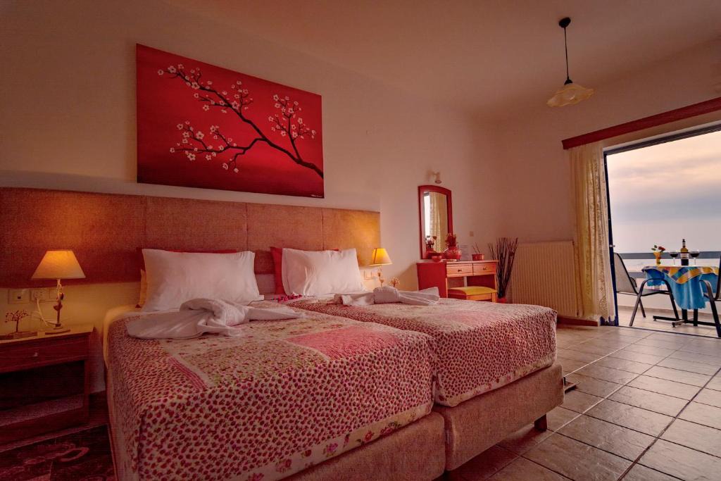 Palaiochora Apartment | Roula Apartments
