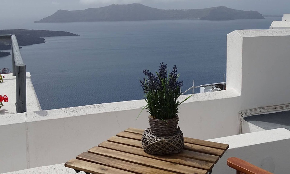 Fira House | Santo Riviera House – Fira, Luxury Apartment