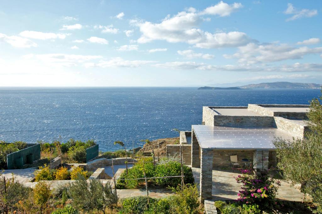 Batsi Villa | Sea Bird