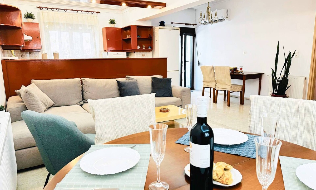 Koum Kapi Apartment | Sea Breeze Sanctuary-1bd 3pl 1ba - 90m To Sea