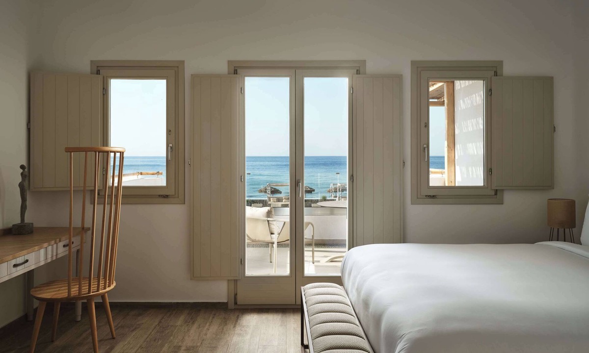 Exomytis Resort | Sea Breeze Santorini Beach Resort, Curio Collection Hilton