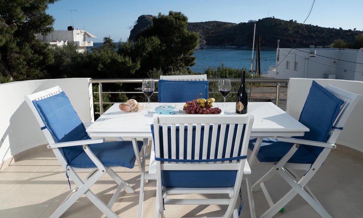 Kaloi Limenes Apartment | Seaside Apartments - Angela offers the traveler many things to see