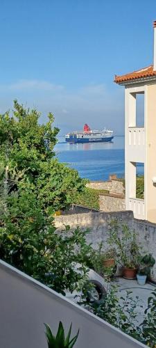 Mytilene Apartment | Seaview Luxury Apartment with private parking
