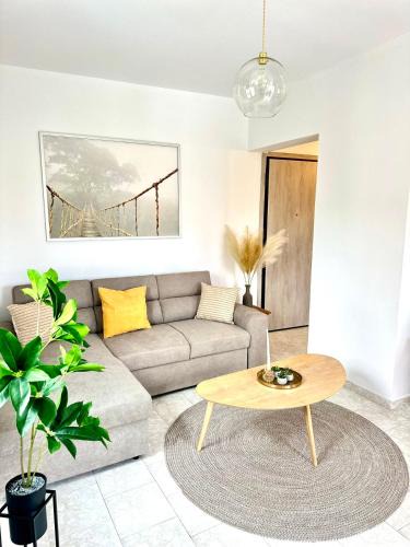 Petaloudes Apartment | Seva's House