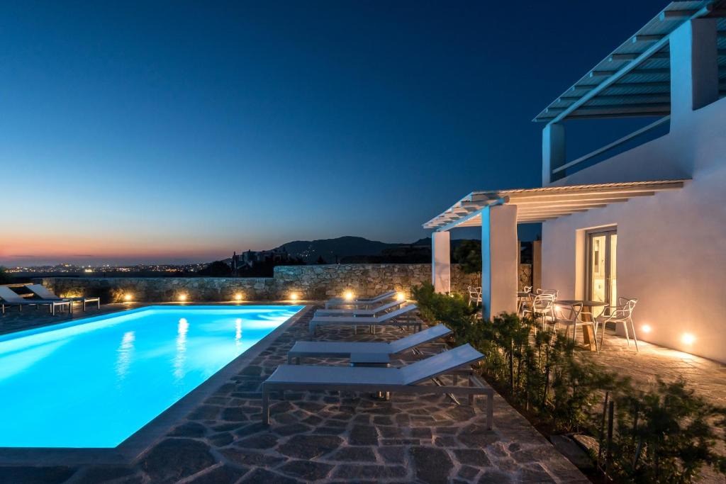Glinado Apartment | Seven Suites