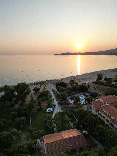 Potos Apartment | Sissy's Suites San Antonio Beach Potos Thassos