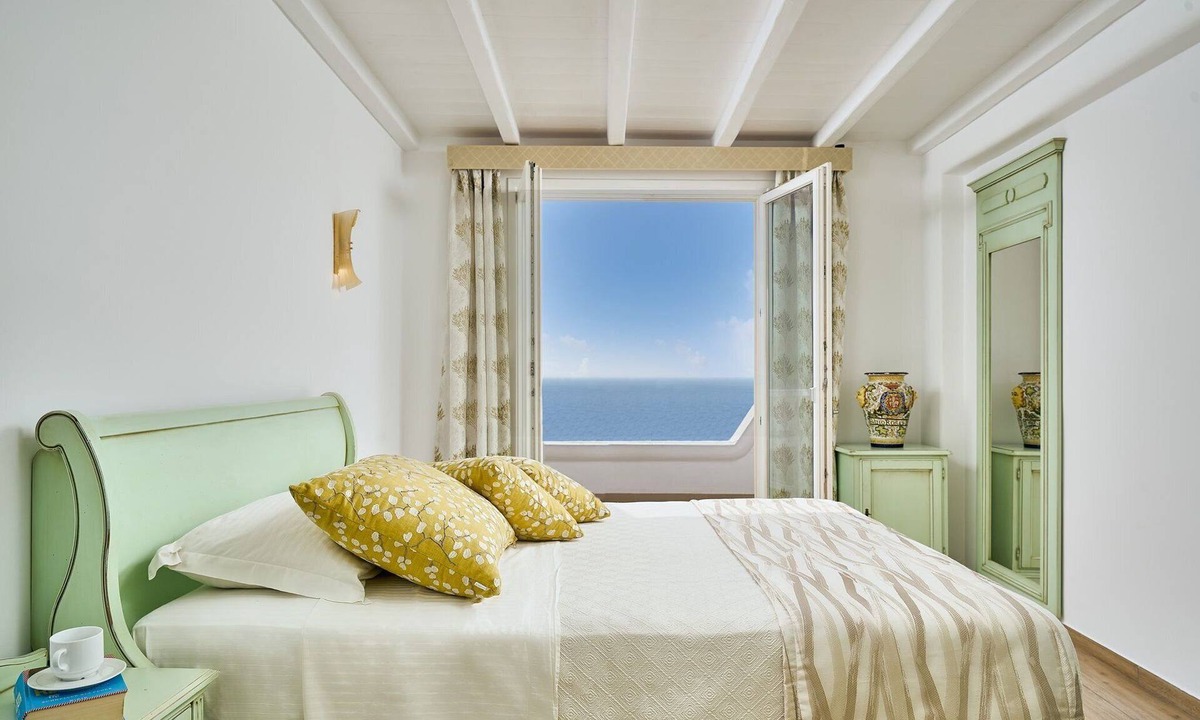 Elia Villa | Spectacular Mykonos Suite | Villa Luxor | 5 Bedrooms | Private Pool and Outdoor.