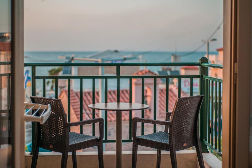 Stalida Apartment | Stefania Studios by Estia
