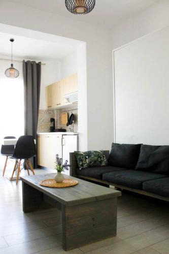 Nea Khili Apartment | stuDio 57 13