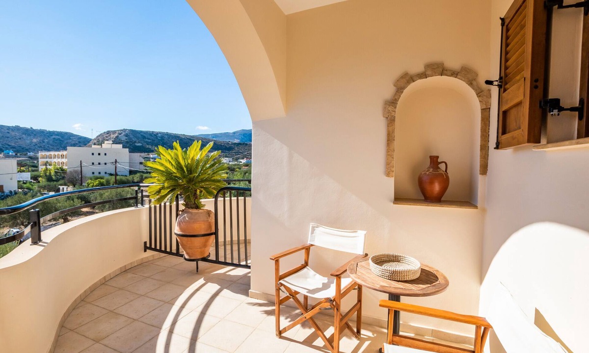 Karpathos Apartment | Studio Apartment 'No 1' with Mountain View, Wi-Fi and Air Conditioning