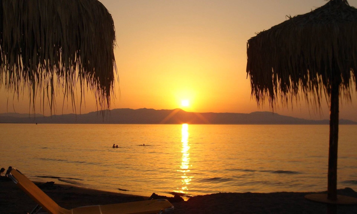 Agia Marina Apartment | Studio Apt. By The Sea In The Heart Of Agia Marina #3