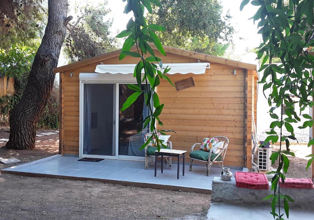 Nea Erithraia Ski Chalet | Stylish Wooden Chalet suburbs Athens