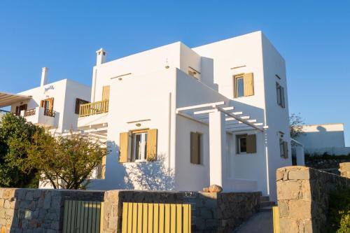 Adamas Villa | Summer Villa