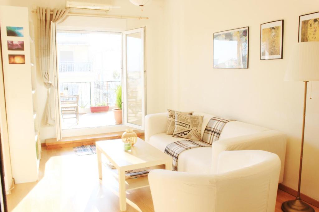Thessaloniki Apartment | Sunny central apartment, nice view, fully equipped