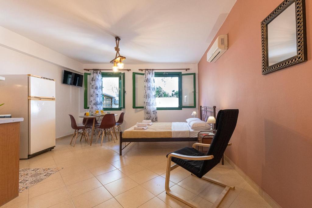 Kontos Apartment | Sunset a beautifull apartment by the sea