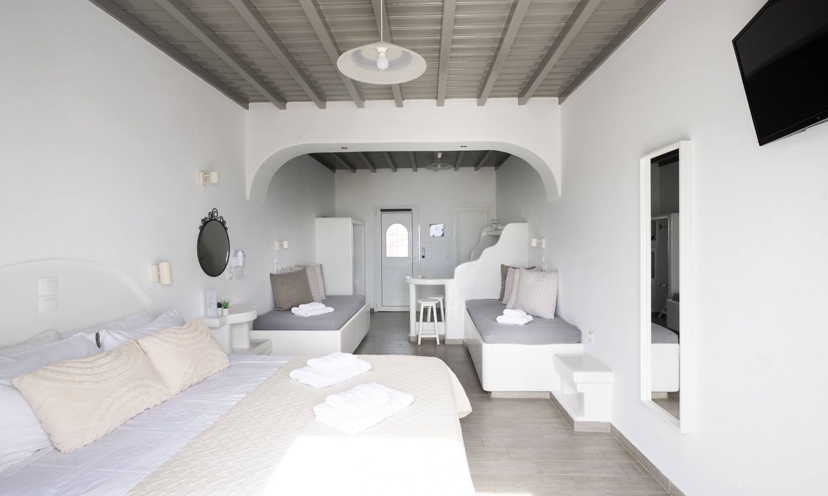 Agios Stefanos House | Superior Family Room