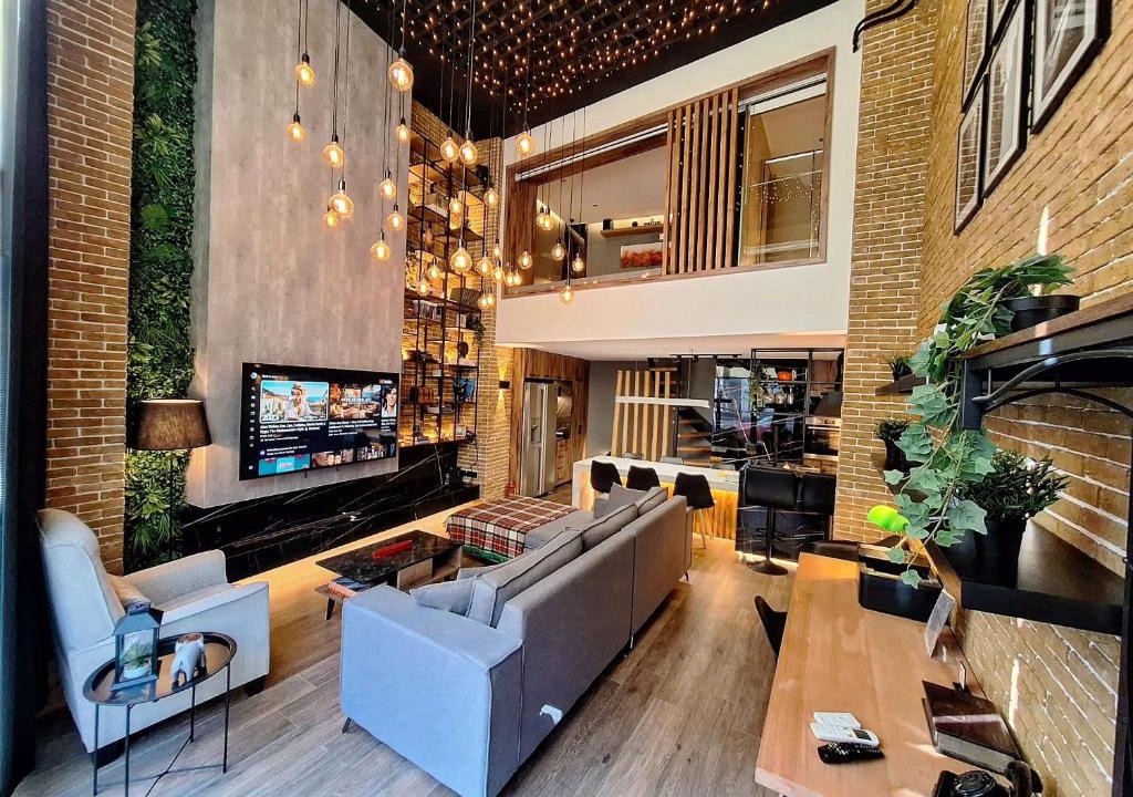 Omonia Apartment | The Athens Loft with private gym and billiards
