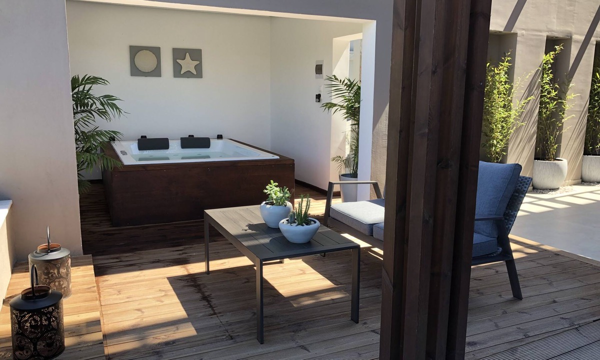 Messonghi Apartment | The Exclusive Premier Suite at the Ionian Eye