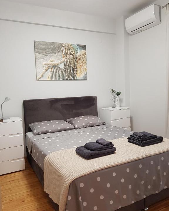Thessaloniki Apartment | Thessaloniki City Center Vibes Seaside apartment