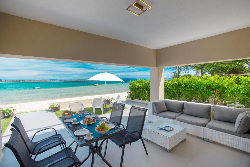 Vourvourou Villa | Tiamo Secrets - Beach Front