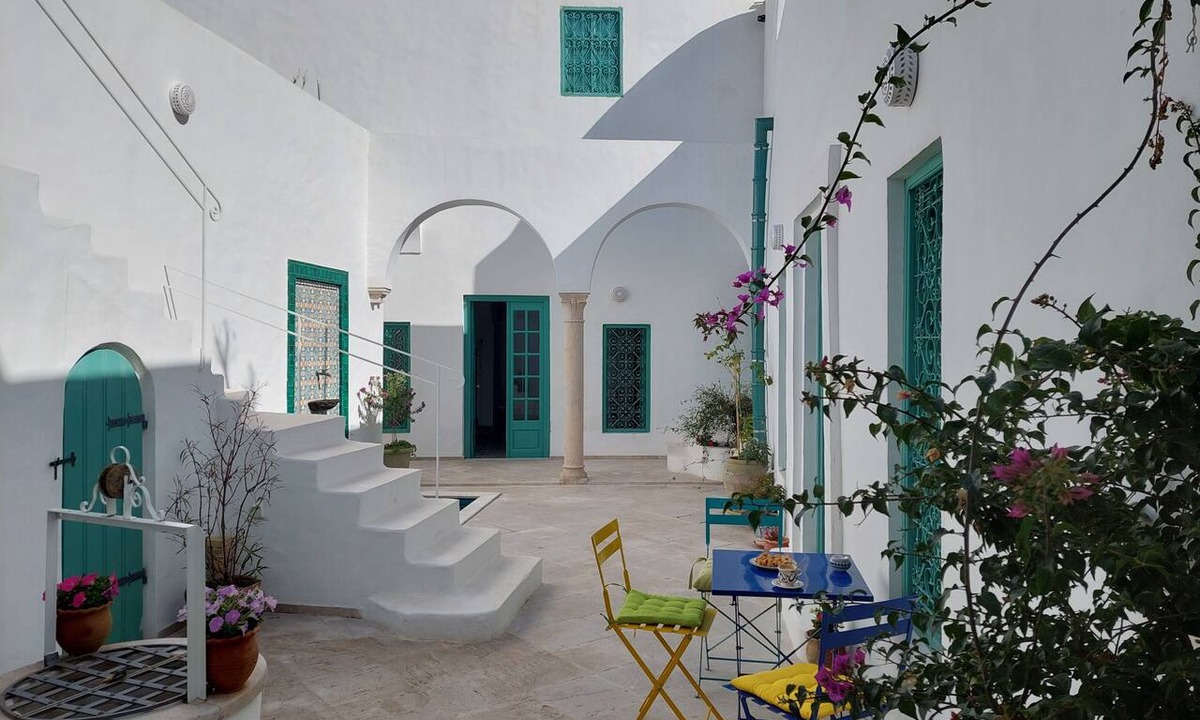 Rades House | Charming renovated Arab house with all comforts. A true haven of peace