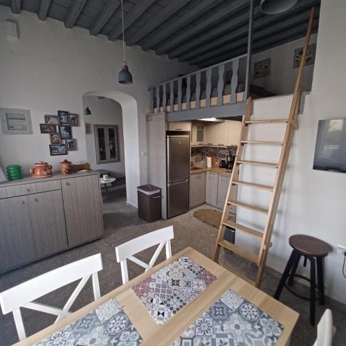 Naxos House | Traditional house in the heart of Naxos