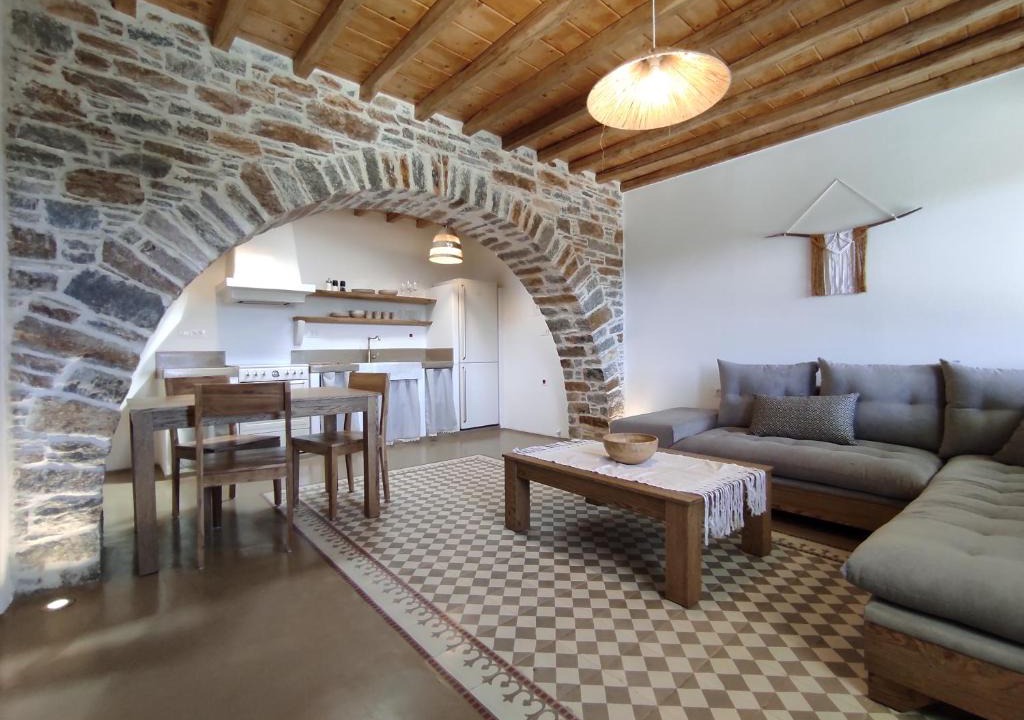 Kithnos House | Traditional suites in Chora Kythnos #6