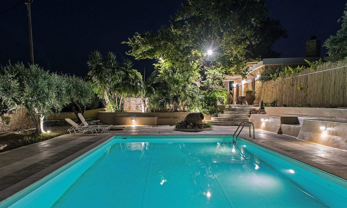 Piskokefalon Villa | Traditional Wood-Stone Villa With A Pool In Crete