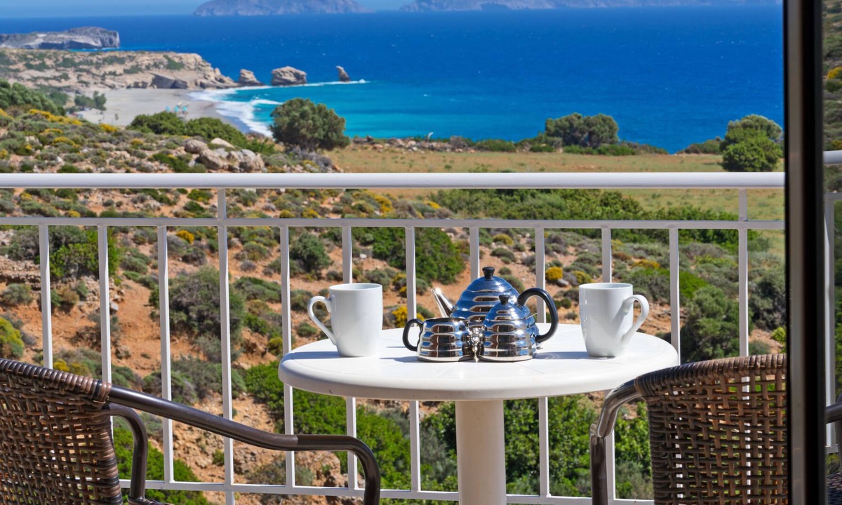 Agios Vasileios Villa | Triopetra view villa 2 Άνετη βίλα με φανταστική θέα στο Κρητικό πέλαγος