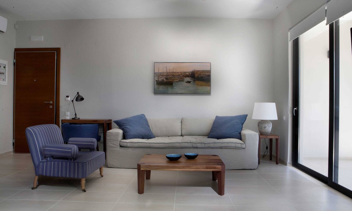 Daratsos Apartment | Two Bedroom Apartment Garden View First Floor