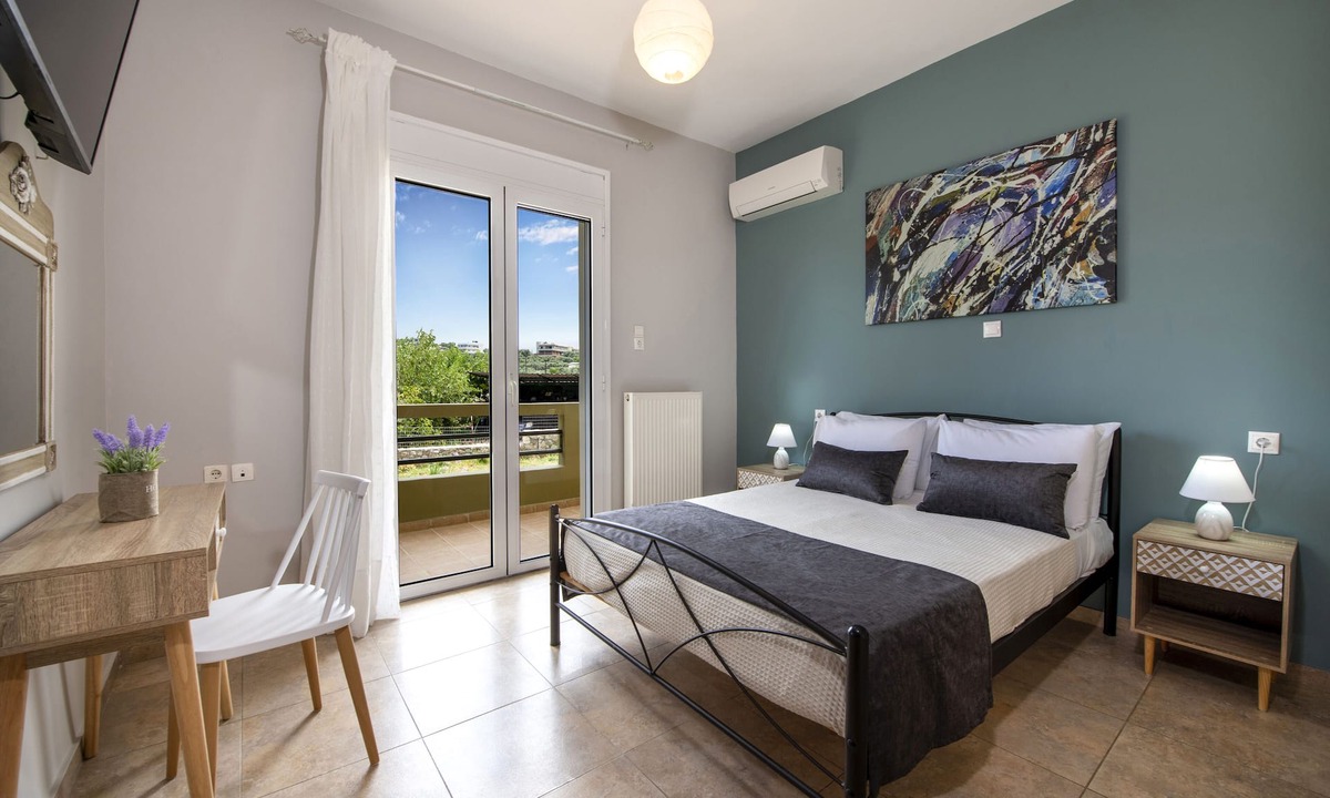 Daratsos Apartment | Valia's House-Spacious 3BD near 🏖️-2' by car