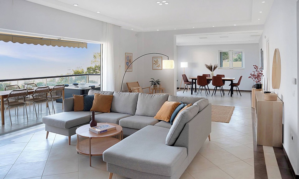 Varkiza Apartment | Varkiza Seaside Retreat
