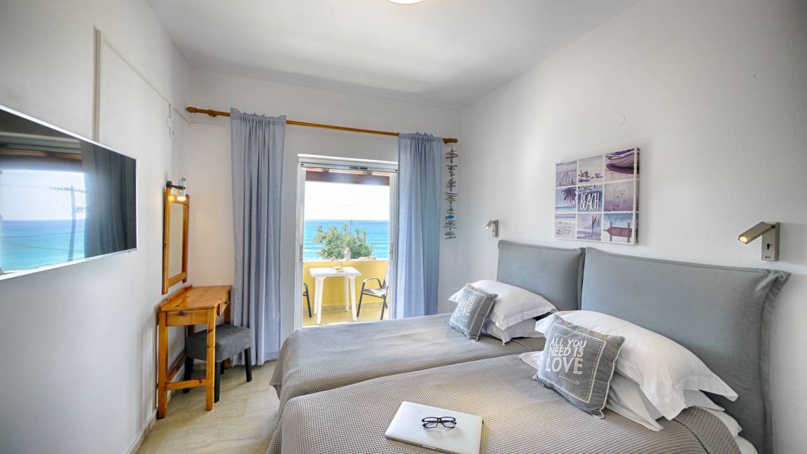 Agios Georgios Pagon Apartment | Vistonia Studio 7 - direkt am Strand mit Meerblick