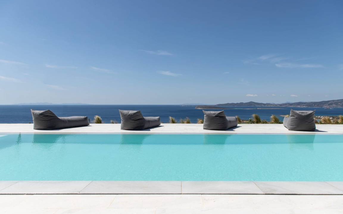 Paros Villa | Villa ∙ 11 bedrooms ∙ 22 guests