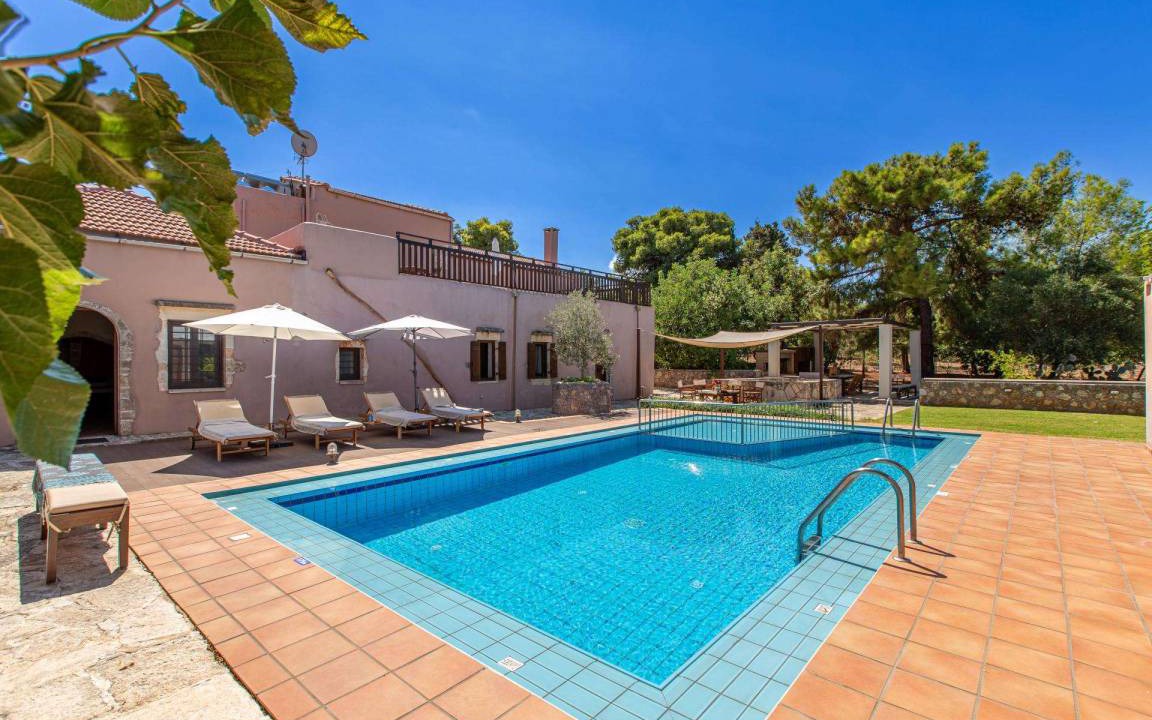 Pitharion Villa | Villa ∙ 3 bedrooms ∙ 6 guests