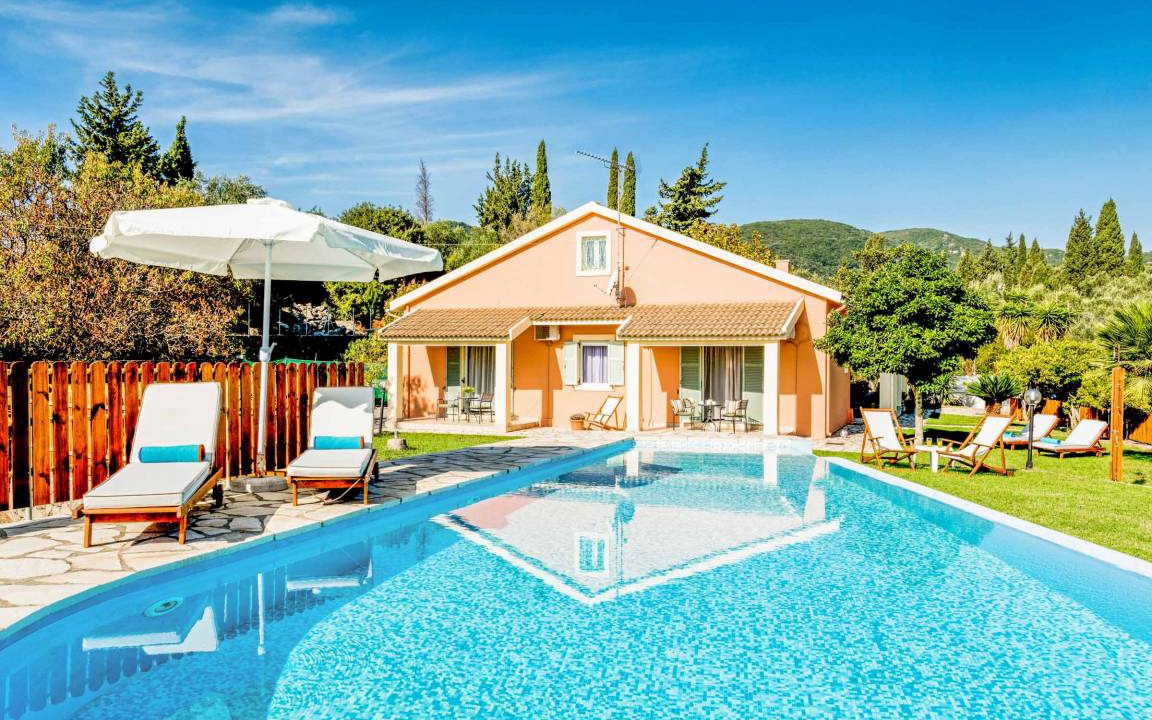 Doukades Villa | Villa ∙ 6 bedrooms ∙ 12 guests